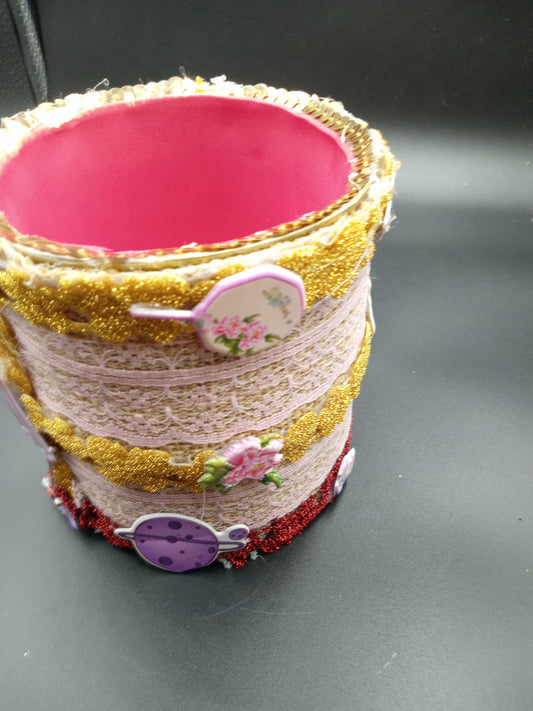 Cutie decorativă handmade - Design unic din România